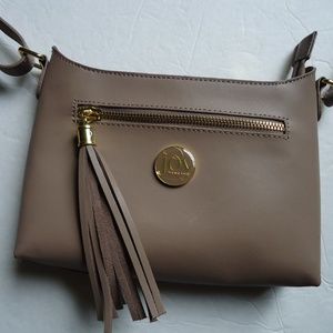JOY MANGANO GENUINE LEATHER  CROSSBODY  BAG .